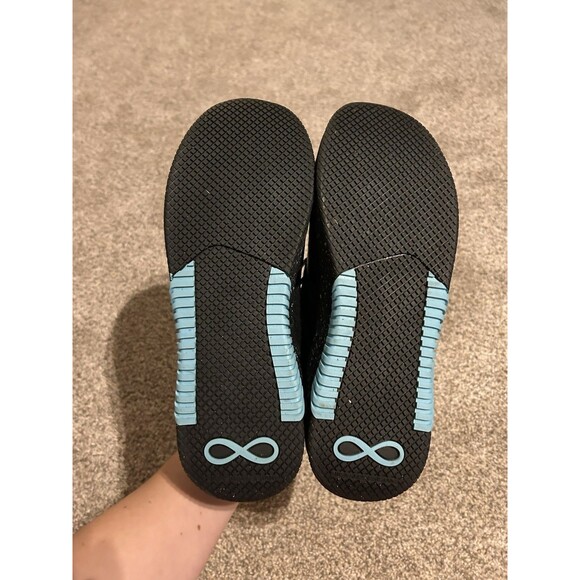 infinity by cherokee shoes Dart SPTA Size 9.5 Black Blue - Picture 6 of 7